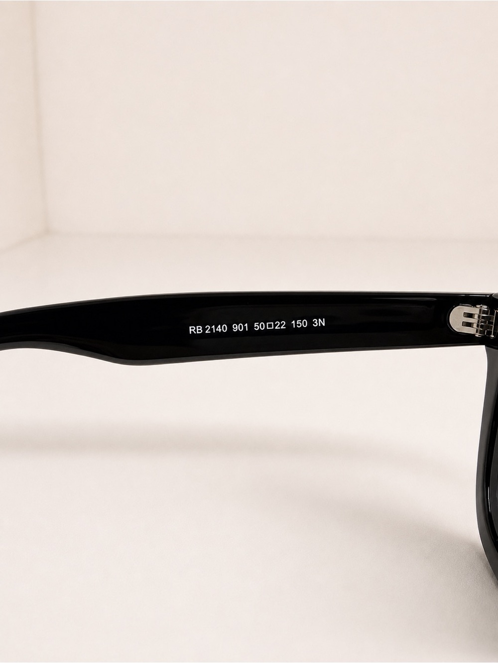 Ray-ban Classic Wayfarer Black Frame RB2140 - Picture 8 of 8